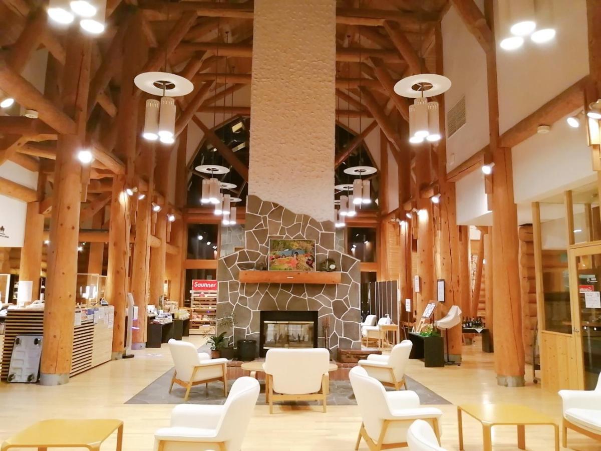 Log Hotel The Maple Lodge Iwamizawa Экстерьер фото